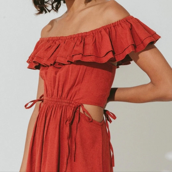 NEW CLEOBELLA Daria Midi Cut Out Sides Dress in deep brick Cotton/Linen - Picture 3 of 13